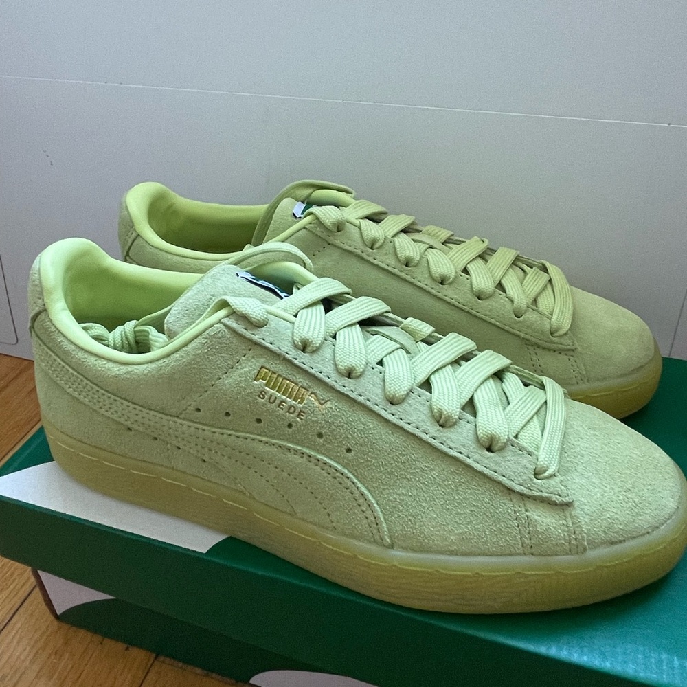 PUMA Sneakers in Lime Green
